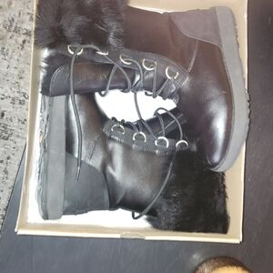 UGG BLACK FUR LINE WATERPROOF LEATHER BOOTS
